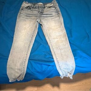 Bke Victorias Sz 29 waist 27in inseam